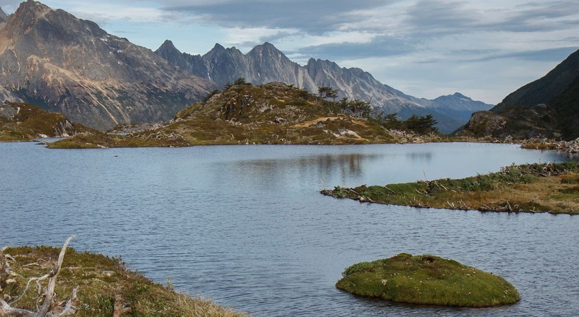 Tierra Fuego: water that keeps the secrets of life