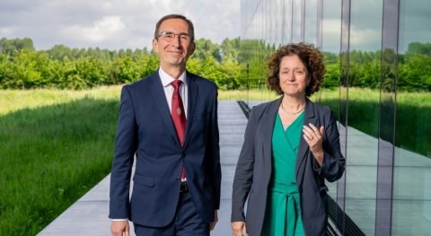 Dragan Savic hands over KWR CEO role to Mariëlle van der Zouwen