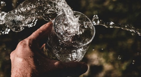 Making drinking water bacteria-free