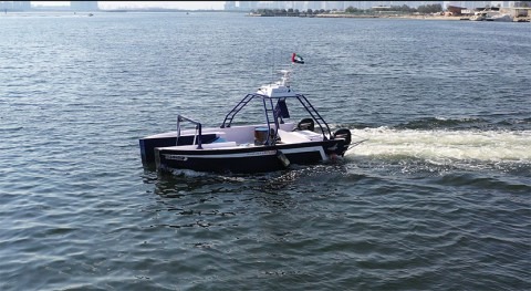 Dubai municipality unveils smart marine scraper for water pollution control