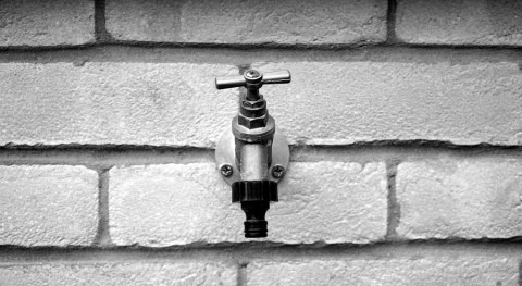 Lawmakers suggest banning water service disconnections as part of COVID-19 response