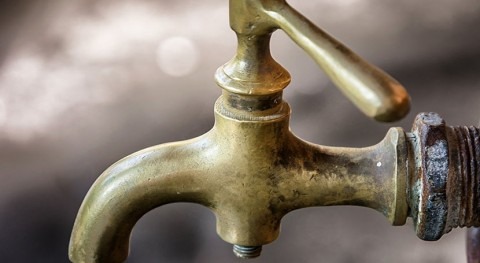 California enacts nation’s strictest limit on lead leaching from faucets