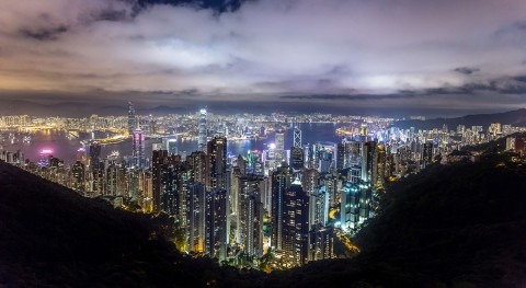 Hong Kong closes new water import deal with mainland China