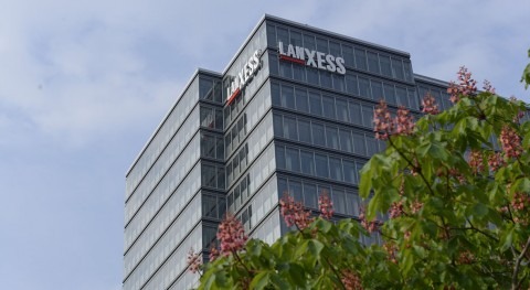 LANXESS completes sale of membrane business to SUEZ