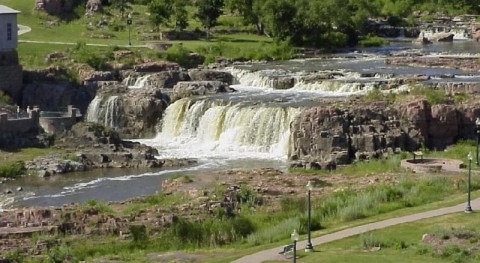 new $45 m wastewater system improves water quality in Big Sioux River in the North Central U.S.