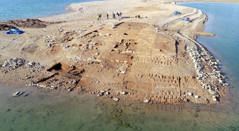3,400-year-old city emerges from the Tigris River