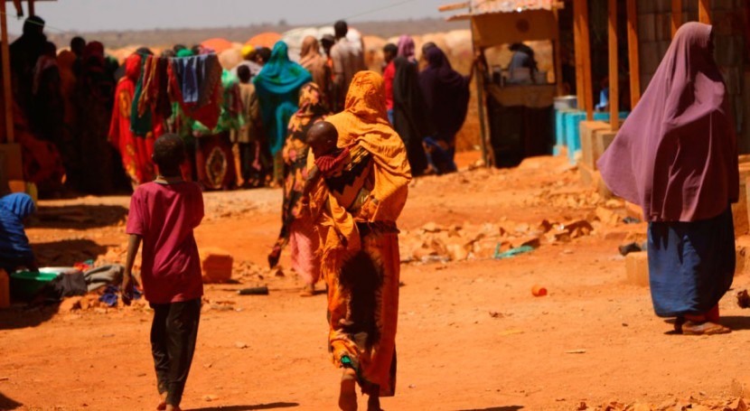 Drought and conflict displace quarter of million people in Somalia