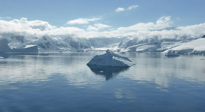 Tropical storms trigger Antarctic ice melt