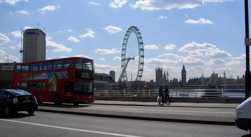 Study: road pollution is contaminating London's rivers