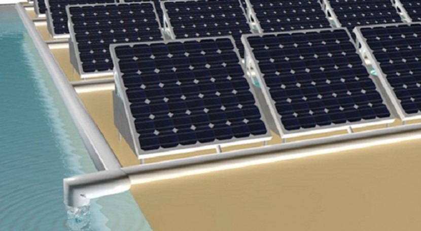 New solution could bring both solar power and clean water