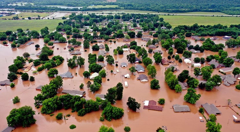 The U.S needs to change its approach to flooding after record-breaking floods in Midwest