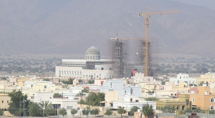 Oman seeks EoIs to develop an Independent Water Project