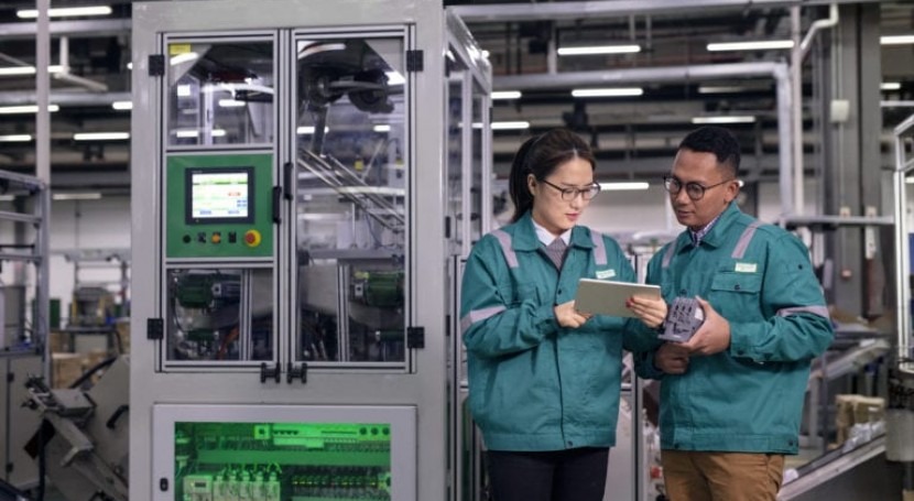 Five reasons why manufacturing executives are embracing industrial transformation programs