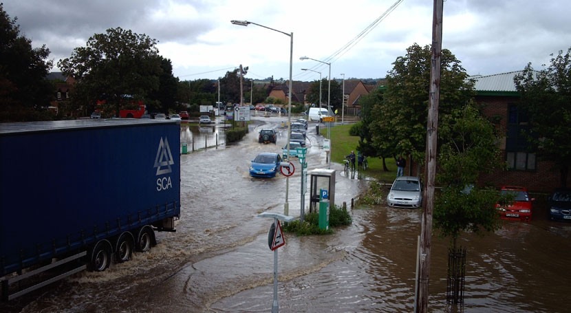UK's Environment Agency calls for new approach to flood and coastal resilience