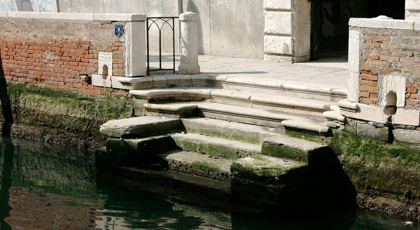 Two months after flooding, Venice canals almost dry
