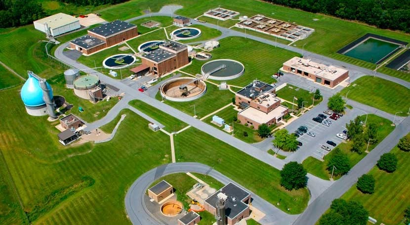 Wastewater facility to significantly reduce greenhouse gas emissions via biogas recycling